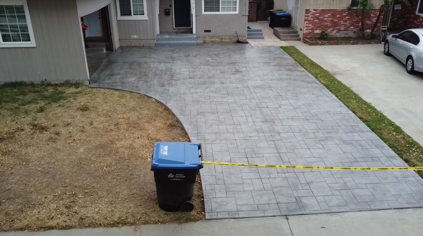 Sidewalks, Walkways & Flatwork service by Henderson Concrete Pros in Henderson, KY