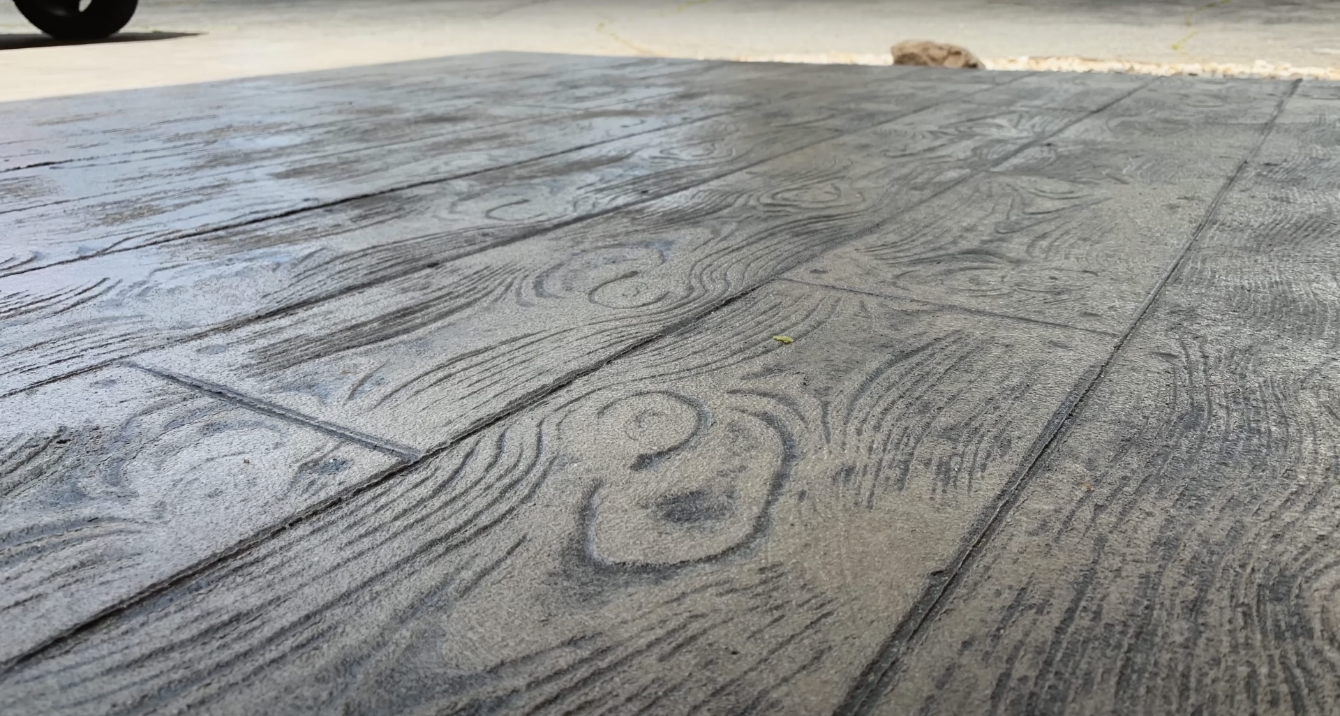 Expert walkway construction by Henderson Concrete Pros Professional concrete sidewalk installation in Henderson, KY